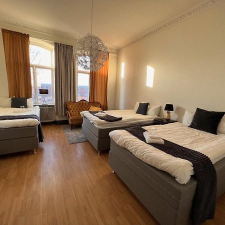 Froevi Hotell Frovi Ngoại thất bức ảnh
