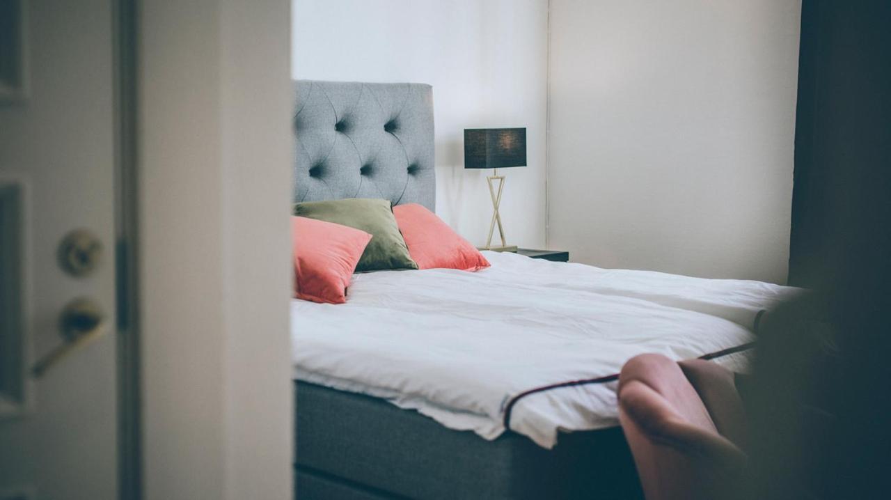 Froevi Hotell Frovi Ngoại thất bức ảnh