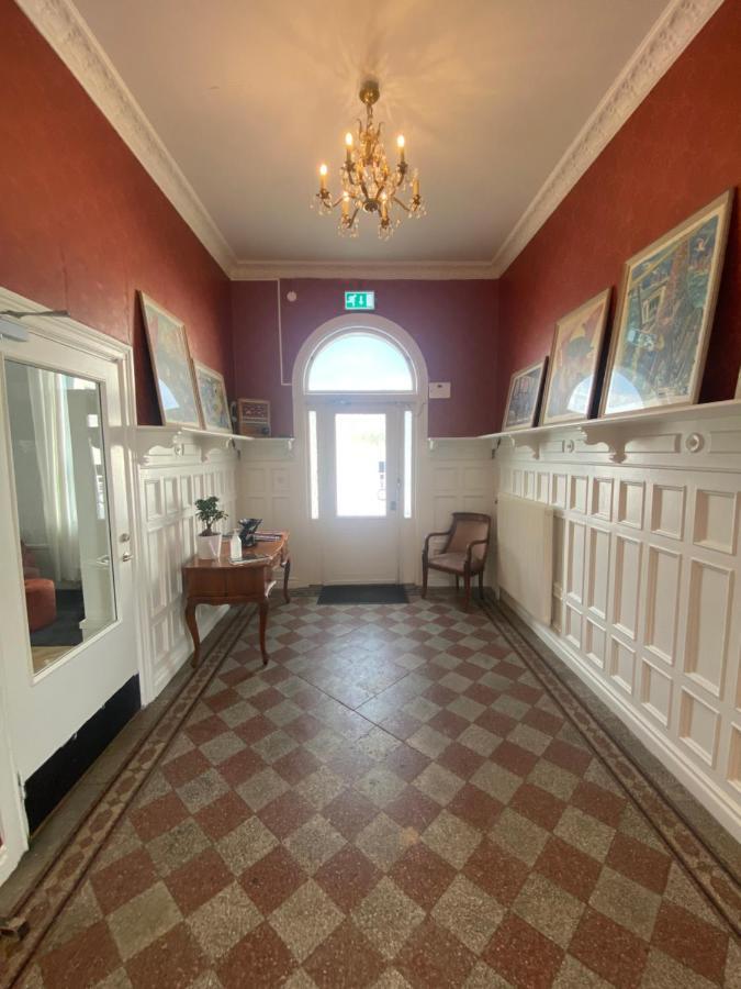 Froevi Hotell Frovi Ngoại thất bức ảnh