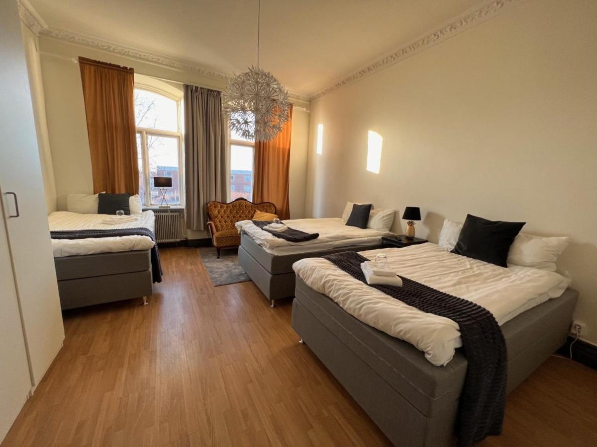 Froevi Hotell Frovi Ngoại thất bức ảnh