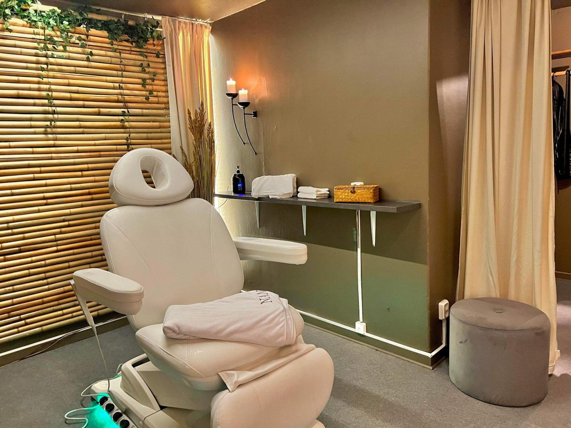 Froevi Hotell Frovi Ngoại thất bức ảnh